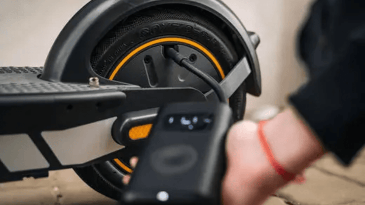 Pression des pneus de trottinette électrique : pourquoi c’est crucial (et comment bien la vérifier) - Trot'Nation