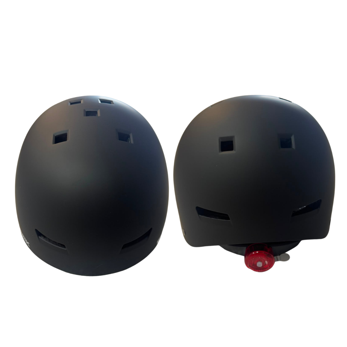 Casque noir avec feu arrière - Trottinette électrique