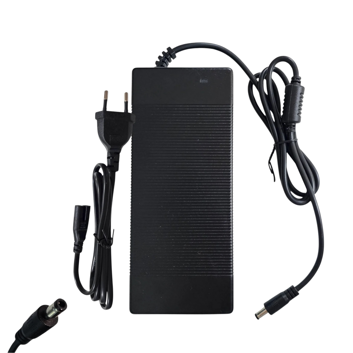 Chargeur 54,6V 2A (Embout DC5521)
