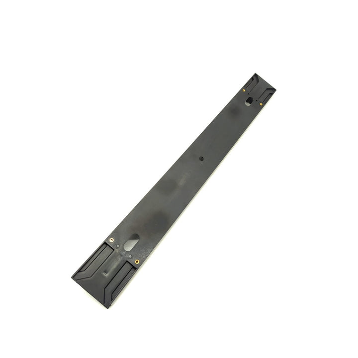 Carter plastique sous cache gauche – Futecher Gun, Pro